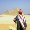 A friendly native at the Giza plateau 