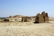 Ruins close to the temple of Hatshepsut 